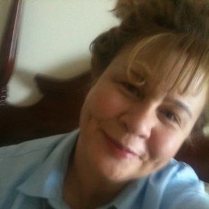 Meet your Posher, Deborah